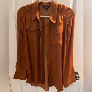 Simply Vera Vera Wang silk 100%polyester button down blouse M